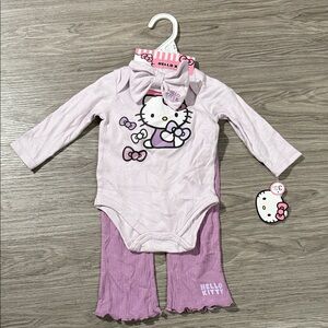 Hello Kitty 9 months purple 3 piece set